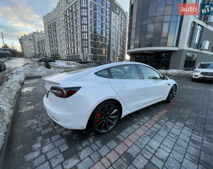 Білий Тесла Модель 3, об'ємом двигуна 0 л та пробігом 24 тис. км за 20500 $, фото 11 на Automoto.ua