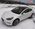 Белый Тесла Модель 3, объемом двигателя 0 л и пробегом 170 тыс. км за 15000 $, фото 1 на Automoto.ua