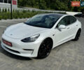 Белый Тесла Модель 3, объемом двигателя 0 л и пробегом 107 тыс. км за 19500 $, фото 5 на Automoto.ua