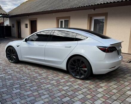 Белый Тесла Модель 3, объемом двигателя 0 л и пробегом 143 тыс. км за 18900 $, фото 9 на Automoto.ua