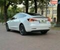 Білий Тесла Модель 3, об'ємом двигуна 0 л та пробігом 124 тис. км за 17300 $, фото 1 на Automoto.ua