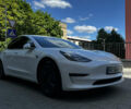 Белый Тесла Модель 3, объемом двигателя 0 л и пробегом 71 тыс. км за 22700 $, фото 1 на Automoto.ua