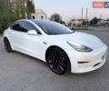 Білий Тесла Модель 3, об'ємом двигуна 0 л та пробігом 61 тис. км за 19999 $, фото 26 на Automoto.ua