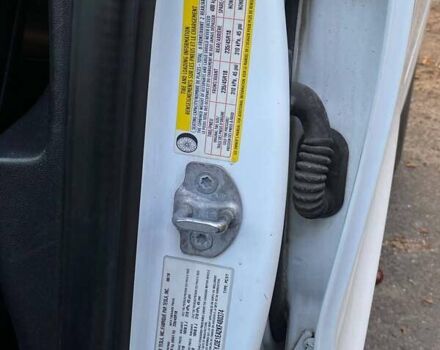 Білий Тесла Модель 3, об'ємом двигуна 0 л та пробігом 183 тис. км за 332 $, фото 3 на Automoto.ua