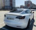 Белый Тесла Модель 3, объемом двигателя 0 л и пробегом 80 тыс. км за 18300 $, фото 8 на Automoto.ua