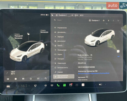 Тесла Модель 3 2019 в Новояворовск на Automoto.ua Белый Тесла Модель 3, объемом двигателя 0 л и пробегом 260 тыс. км за 15800 $, фото 21 на Automoto.ua