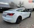 Білий Тесла Модель 3, об'ємом двигуна 0 л та пробігом 82 тис. км за 18400 $, фото 9 на Automoto.ua
