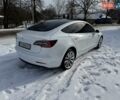 Білий Тесла Модель 3, об'ємом двигуна 0 л та пробігом 185 тис. км за 13800 $, фото 5 на Automoto.ua
