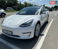 Білий Тесла Модель 3, об'ємом двигуна 0 л та пробігом 142 тис. км за 25850 $, фото 1 на Automoto.ua