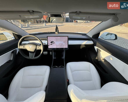Белый Тесла Модель 3, объемом двигателя 0 л и пробегом 107 тыс. км за 19500 $, фото 38 на Automoto.ua