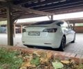 Білий Тесла Модель 3, об'ємом двигуна 0 л та пробігом 28 тис. км за 22000 $, фото 2 на Automoto.ua