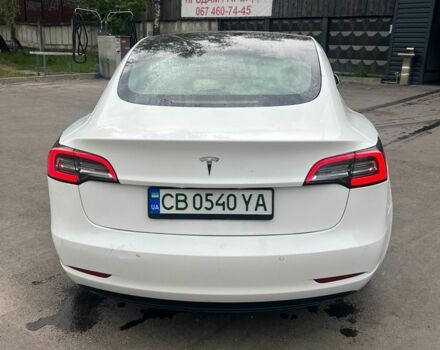 Белый Тесла Модель 3, объемом двигателя 0 л и пробегом 109 тыс. км за 17000 $, фото 5 на Automoto.ua