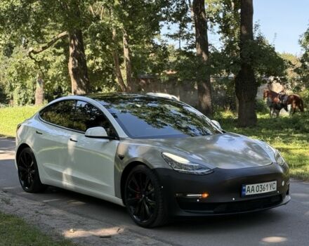 Білий Тесла Модель 3, об'ємом двигуна 0 л та пробігом 93 тис. км за 16999 $, фото 4 на Automoto.ua