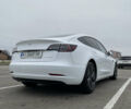 Белый Тесла Модель 3, объемом двигателя 0 л и пробегом 110 тыс. км за 17600 $, фото 5 на Automoto.ua