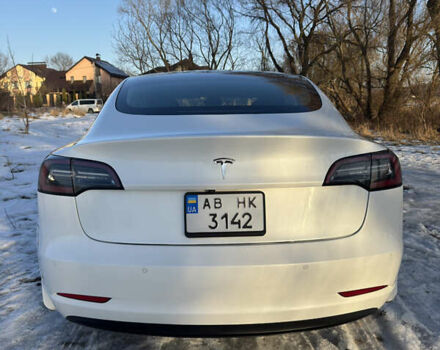 Белый Тесла Модель 3, объемом двигателя 0 л и пробегом 95 тыс. км за 15000 $, фото 11 на Automoto.ua