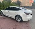 Белый Тесла Модель 3, объемом двигателя 0 л и пробегом 95 тыс. км за 15500 $, фото 9 на Automoto.ua