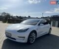 Білий Тесла Модель 3, об'ємом двигуна 0 л та пробігом 144 тис. км за 15800 $, фото 4 на Automoto.ua
