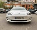 Белый Тесла Модель 3, объемом двигателя 0 л и пробегом 80 тыс. км за 15000 $, фото 1 на Automoto.ua