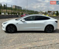 Белый Тесла Модель 3, объемом двигателя 0 л и пробегом 125 тыс. км за 21990 $, фото 5 на Automoto.ua