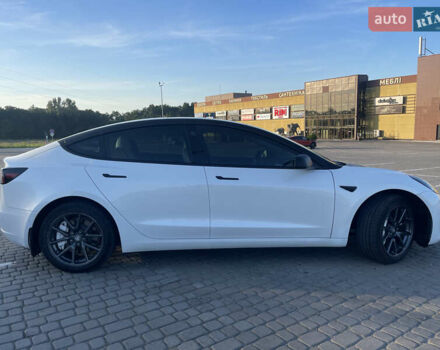 Белый Тесла Модель 3, объемом двигателя 0 л и пробегом 107 тыс. км за 17500 $, фото 6 на Automoto.ua