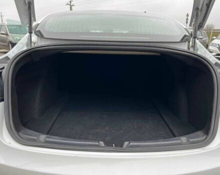 Білий Тесла Модель 3, об'ємом двигуна 0 л та пробігом 203 тис. км за 13790 $, фото 23 на Automoto.ua