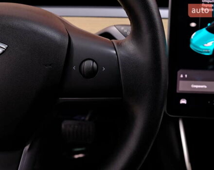 Белый Тесла Модель 3, объемом двигателя 0 л и пробегом 54 тыс. км за 15900 $, фото 19 на Automoto.ua