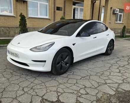 Білий Тесла Модель 3, об'ємом двигуна 0 л та пробігом 78 тис. км за 15300 $, фото 2 на Automoto.ua