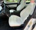 Білий Тесла Модель 3, об'ємом двигуна 0 л та пробігом 177 тис. км за 14400 $, фото 7 на Automoto.ua