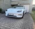 Білий Тесла Модель 3, об'ємом двигуна 0 л та пробігом 72 тис. км за 18895 $, фото 2 на Automoto.ua