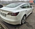 Белый Тесла Модель 3, объемом двигателя 0 л и пробегом 83 тыс. км за 17500 $, фото 5 на Automoto.ua
