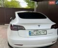 Белый Тесла Модель 3, объемом двигателя 0 л и пробегом 234 тыс. км за 13900 $, фото 3 на Automoto.ua