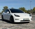 Белый Тесла Модель 3, объемом двигателя 0 л и пробегом 33 тыс. км за 18500 $, фото 25 на Automoto.ua