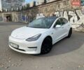 Белый Тесла Модель 3, объемом двигателя 0 л и пробегом 125 тыс. км за 16900 $, фото 1 на Automoto.ua