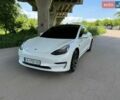 Білий Тесла Модель 3, об'ємом двигуна 0 л та пробігом 134 тис. км за 14999 $, фото 2 на Automoto.ua