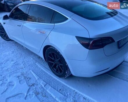 Білий Тесла Модель 3, об'ємом двигуна 0 л та пробігом 111 тис. км за 13700 $, фото 14 на Automoto.ua