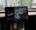 Белый Тесла Модель 3, объемом двигателя 0 л и пробегом 99 тыс. км за 15490 $, фото 14 на Automoto.ua