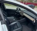 Білий Тесла Модель 3, об'ємом двигуна 0 л та пробігом 130 тис. км за 17800 $, фото 36 на Automoto.ua
