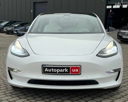 Білий Тесла Модель 3, об'ємом двигуна 0 л та пробігом 203 тис. км за 12000 $, фото 12 на Automoto.ua