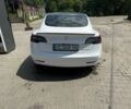 Белый Тесла Модель 3, объемом двигателя 0 л и пробегом 110 тыс. км за 18500 $, фото 1 на Automoto.ua