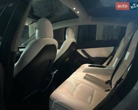 Белый Тесла Модель 3, объемом двигателя 0 л и пробегом 98 тыс. км за 16500 $, фото 23 на Automoto.ua