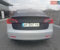 Белый Тесла Модель 3, объемом двигателя 0 л и пробегом 92 тыс. км за 16900 $, фото 12 на Automoto.ua