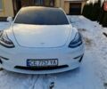 Белый Тесла Модель 3, объемом двигателя 0 л и пробегом 74 тыс. км за 19999 $, фото 13 на Automoto.ua