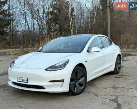 Белый Тесла Модель 3, объемом двигателя 0 л и пробегом 139 тыс. км за 17750 $, фото 14 на Automoto.ua