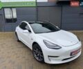 Білий Тесла Модель 3, об'ємом двигуна 0 л та пробігом 140 тис. км за 12800 $, фото 1 на Automoto.ua