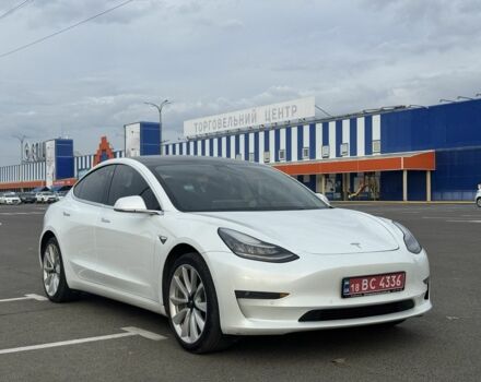 Белый Тесла Модель 3, объемом двигателя 0 л и пробегом 166 тыс. км за 14400 $, фото 1 на Automoto.ua