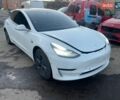 Белый Тесла Модель 3, объемом двигателя 0 л и пробегом 160 тыс. км за 11500 $, фото 2 на Automoto.ua