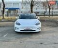Белый Тесла Модель 3, объемом двигателя 0 л и пробегом 211 тыс. км за 14490 $, фото 6 на Automoto.ua