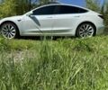 Білий Тесла Модель 3, об'ємом двигуна 0 л та пробігом 124 тис. км за 18300 $, фото 3 на Automoto.ua