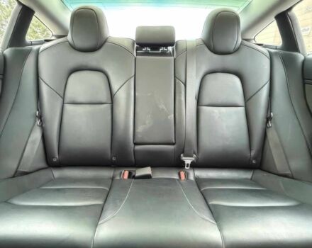 Белый Тесла Модель 3, объемом двигателя 0 л и пробегом 53 тыс. км за 12700 $, фото 17 на Automoto.ua