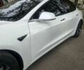 Білий Тесла Модель 3, об'ємом двигуна 0 л та пробігом 70 тис. км за 13850 $, фото 2 на Automoto.ua